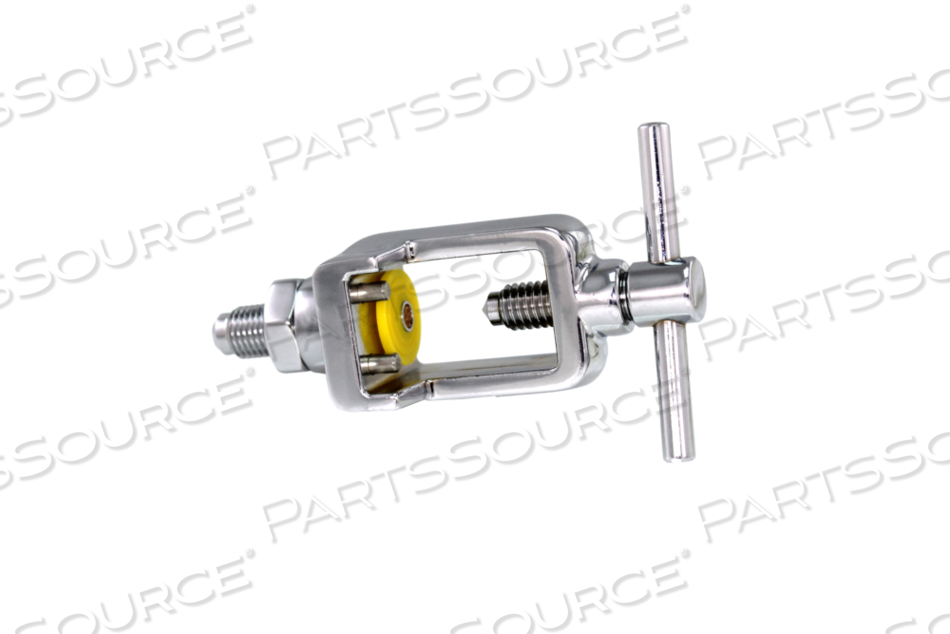 YOKE CGA 940 X INSUFFLATOR YOKE, 7/16 IN FLARE by Bay Corporation