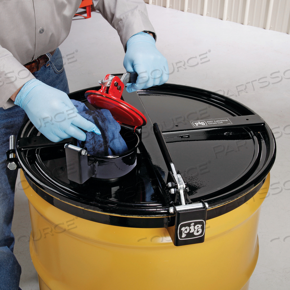 PIG VAPOR-CONTROL LATCHING DRUM LID by New Pig Corporation
