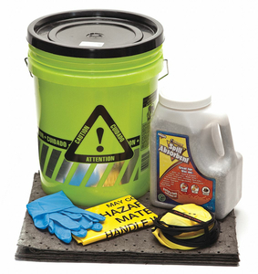 UNIVERSAL SPILL KIT REFLCTIVE BUCKET by HD Sales